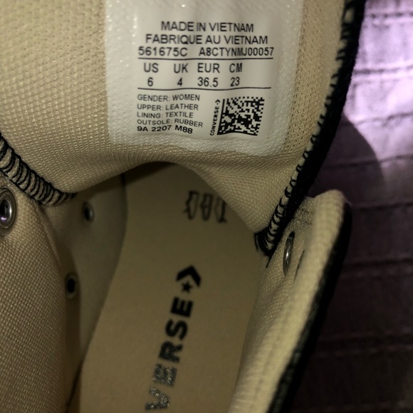 Converse - Picture 6 of 12